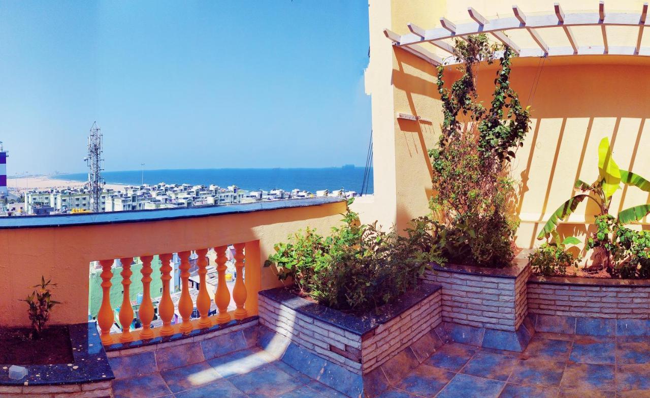 Bed and Breakfast Beach Penthouse, Chennai Zewnętrze zdjęcie